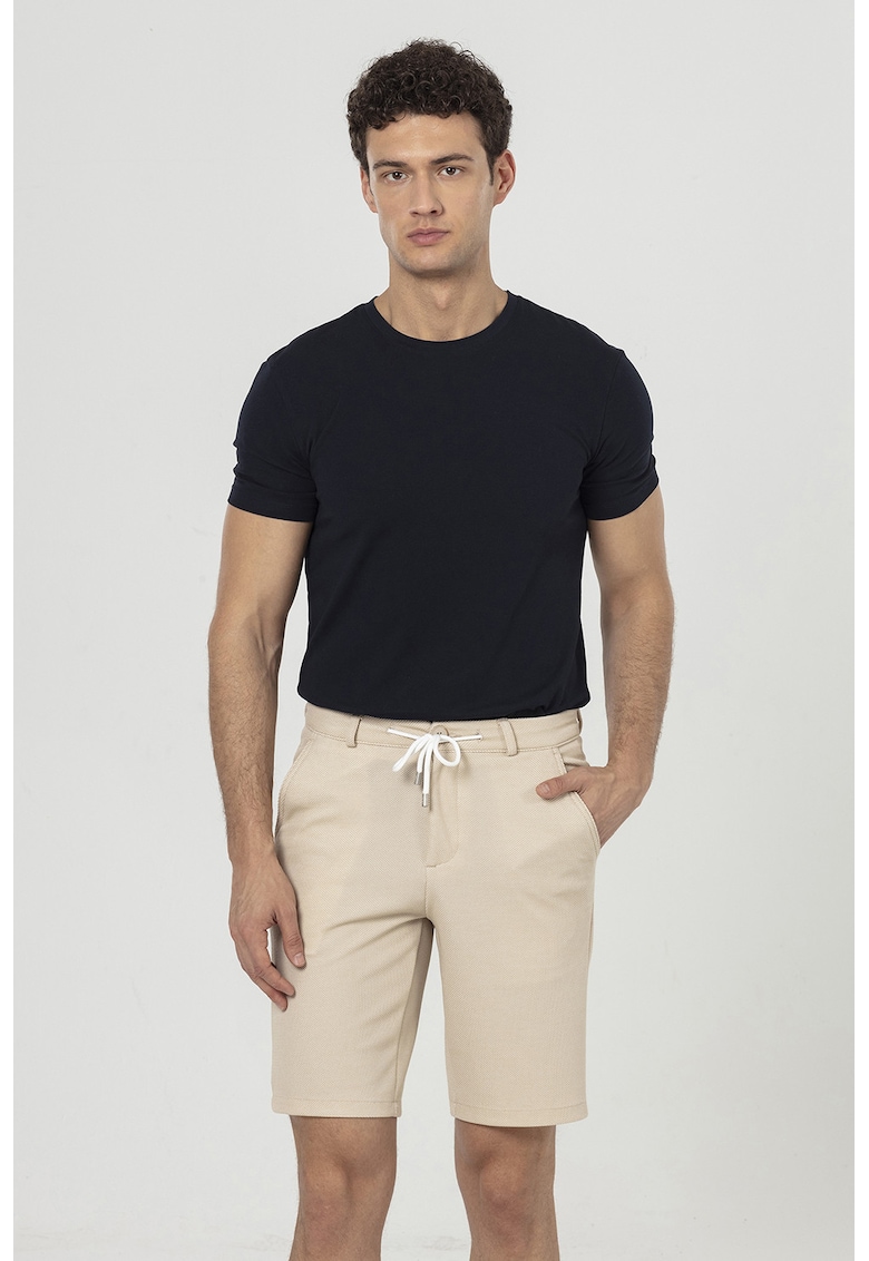 Bermude chino cu talie ajustabila - Maro camel