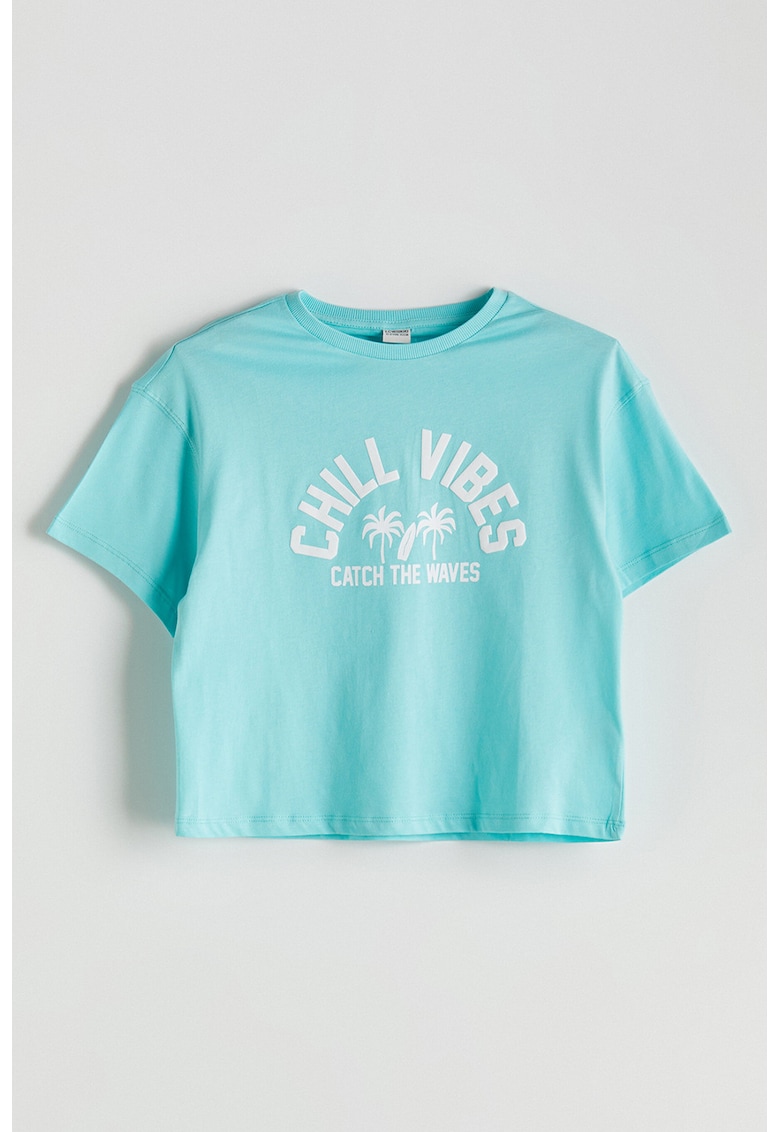 Tricou cu decolteu la baza gatului si text - Turcoaz