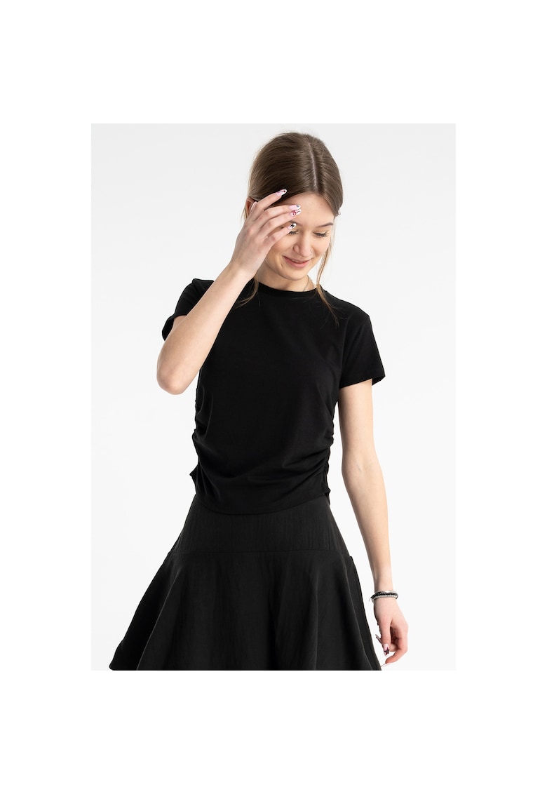 Tricou cu fronseuri laterale