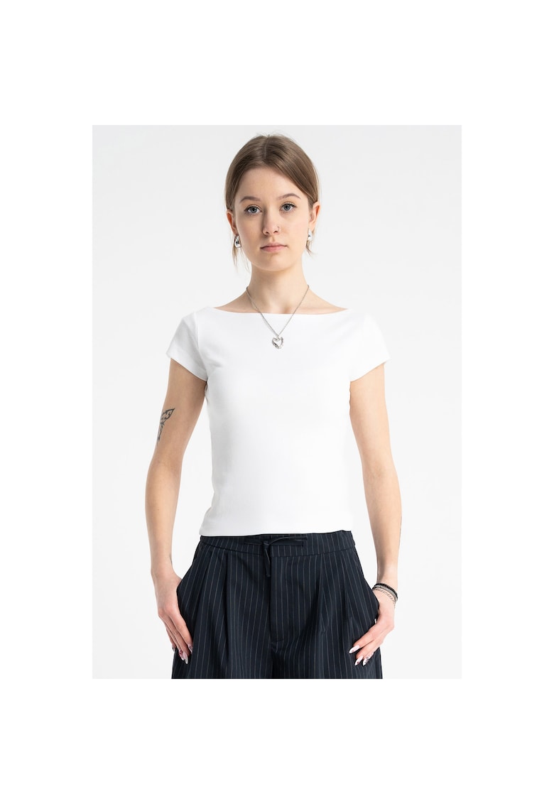 Tricou slim fit din amestec de modal cu decolteu barca