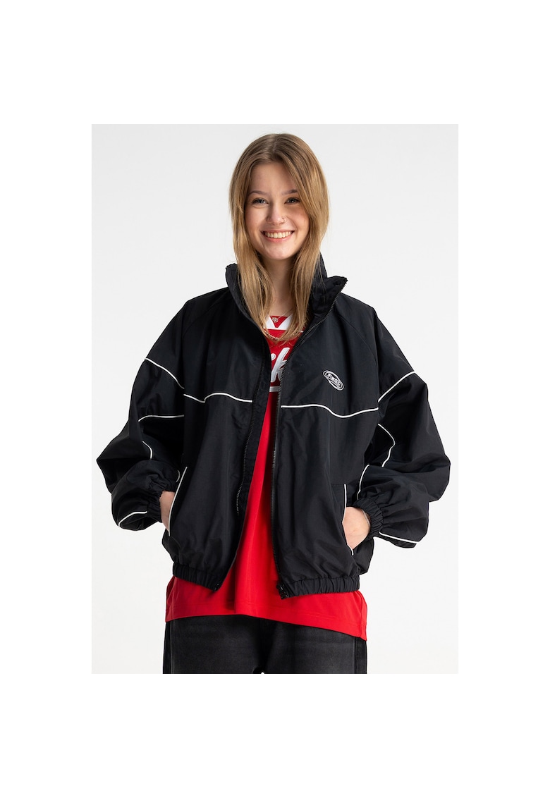 Jacheta lejera cu guler inalt