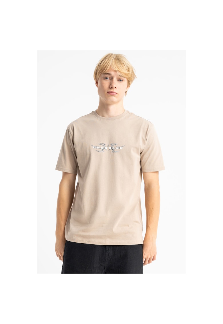 Tricou cu imprimeu tribal