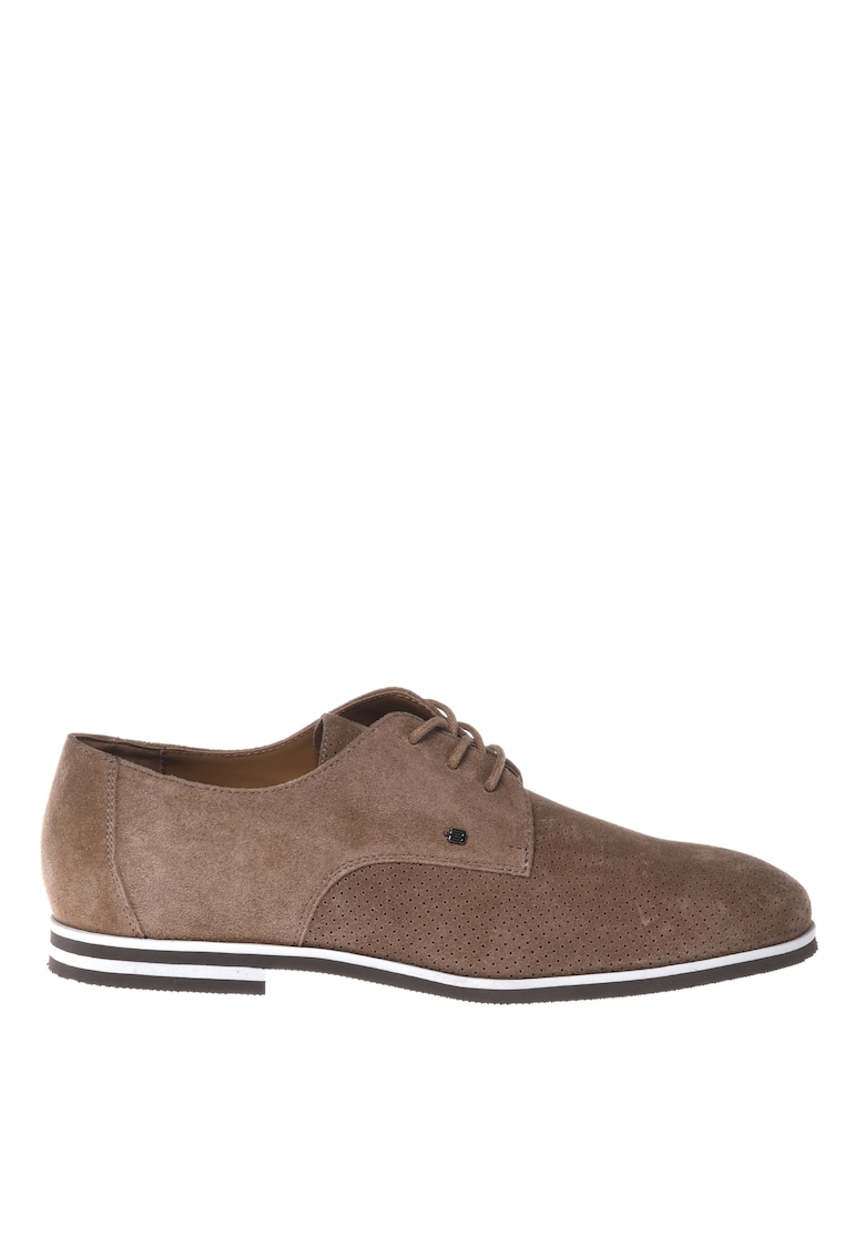 Pantofi de piele intoarsa cu perforatii - Bej