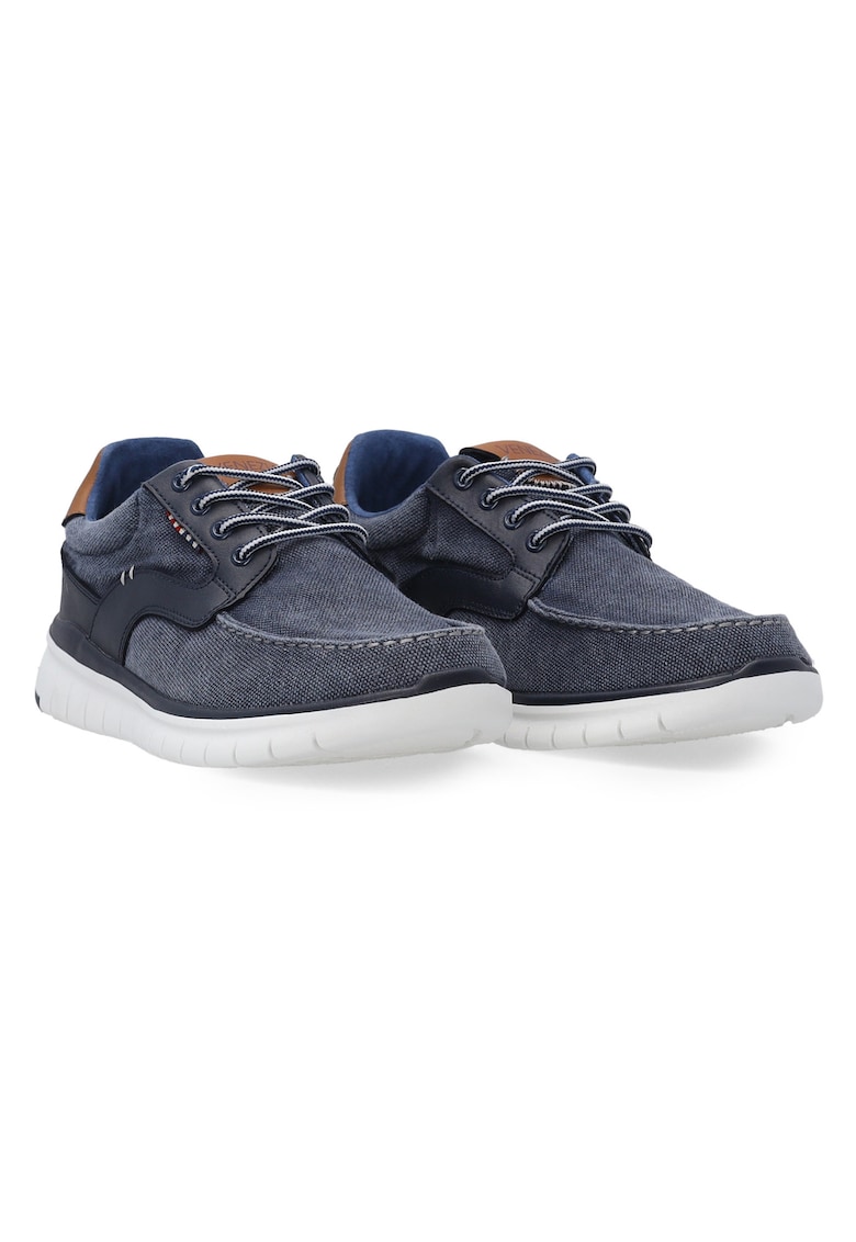 Pantofi din material textil