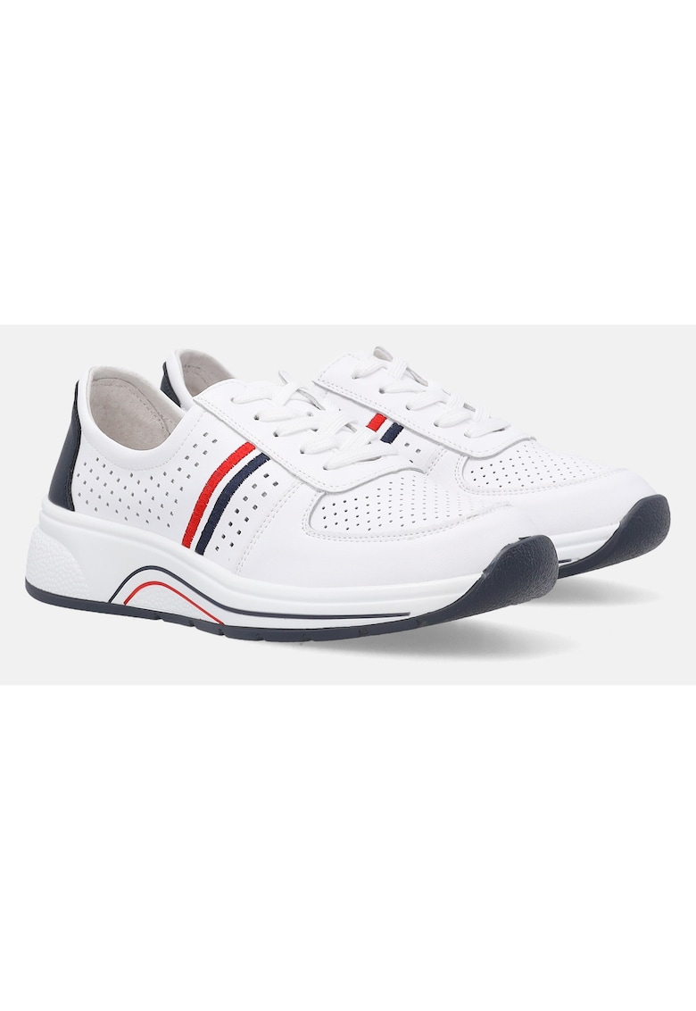 Pantofi sport din piele cu perforatii.