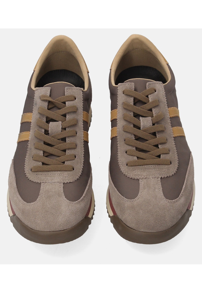 Tenisi din piele intoarsa si insertii din material textil