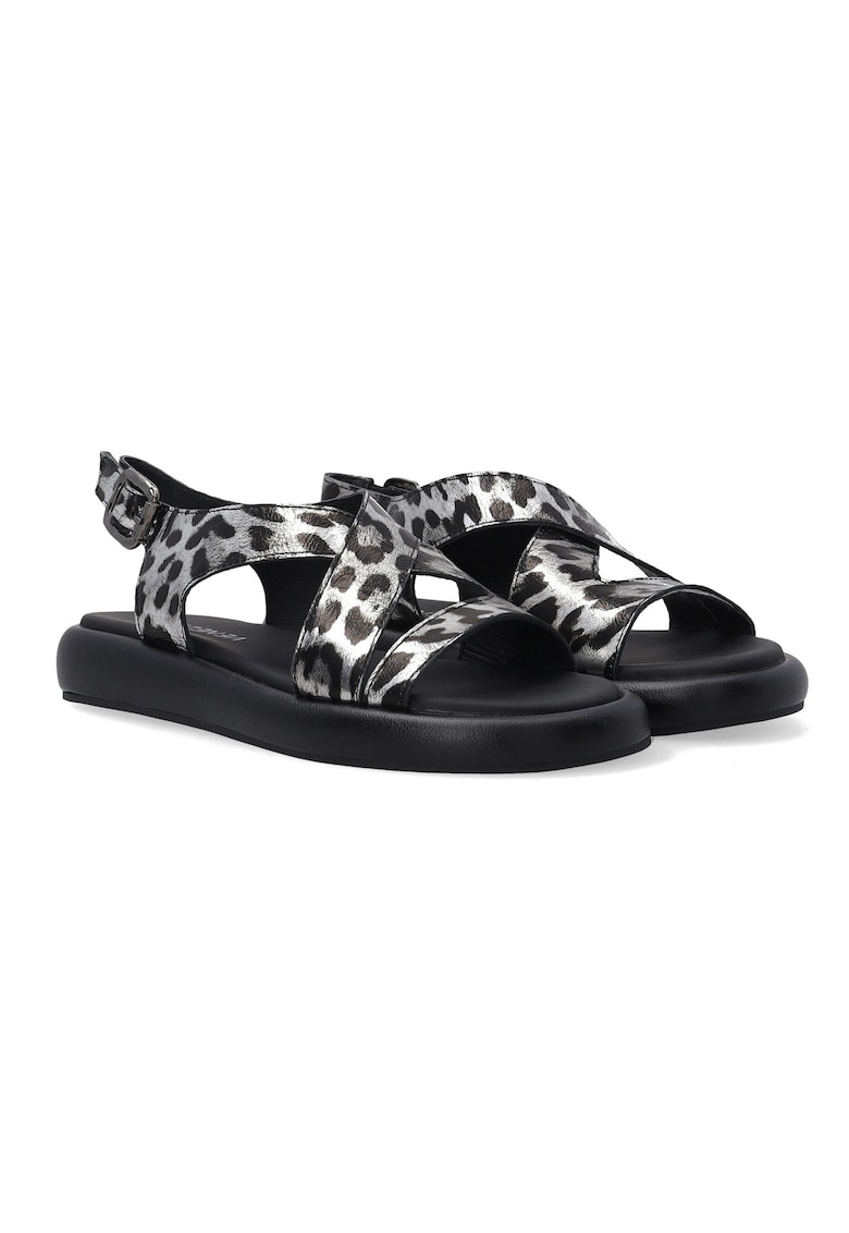 Sandale cu imprimeu animal print si platforma