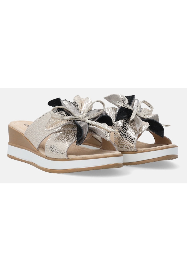 Papuci wedge din piele naturala cu aplicatii florale