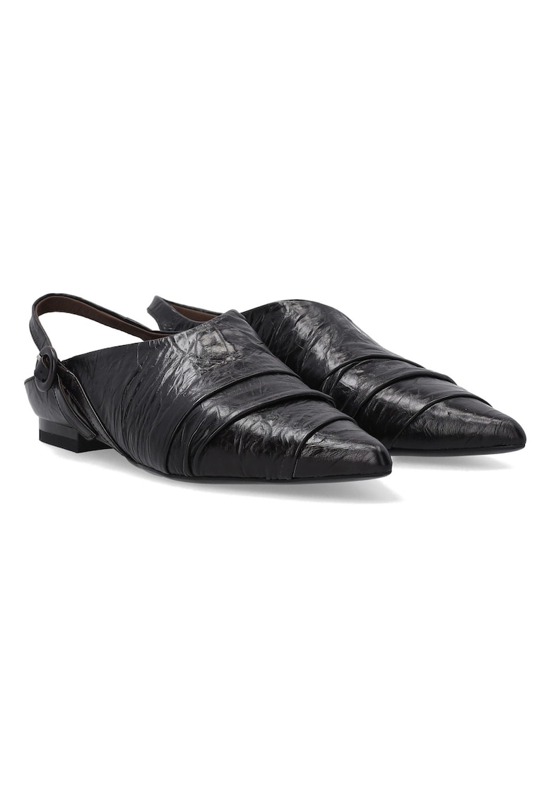 Pantofi cu toc in piele cu detalii suprapuse