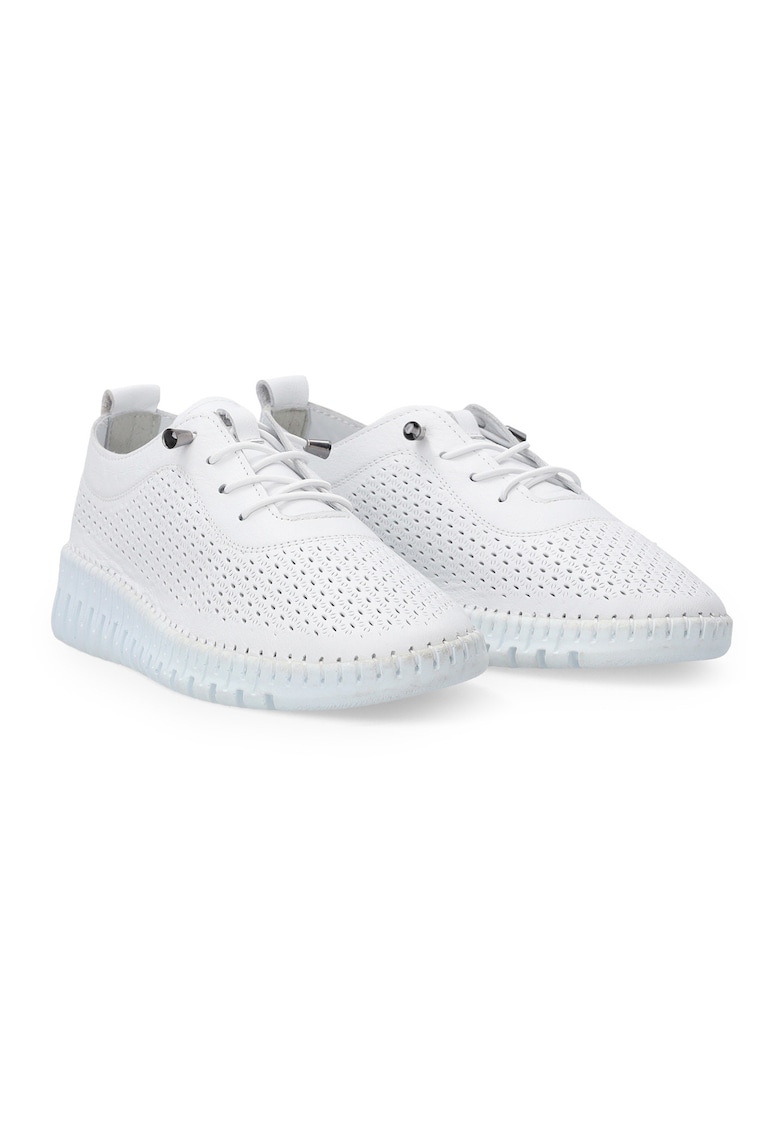 Pantofi sport cu perforatii din piele naturala