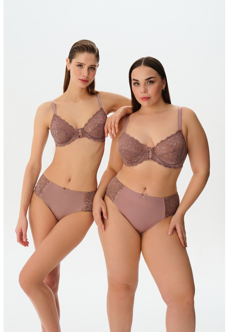 Sutien din dantela cu bretele ajustabile