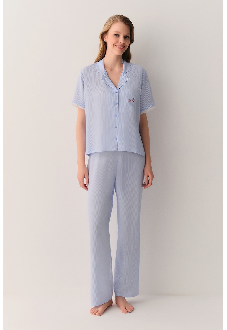 Pijama cu pantaloni lungi - revere decupate si dungi - Alb/Albastru pastel