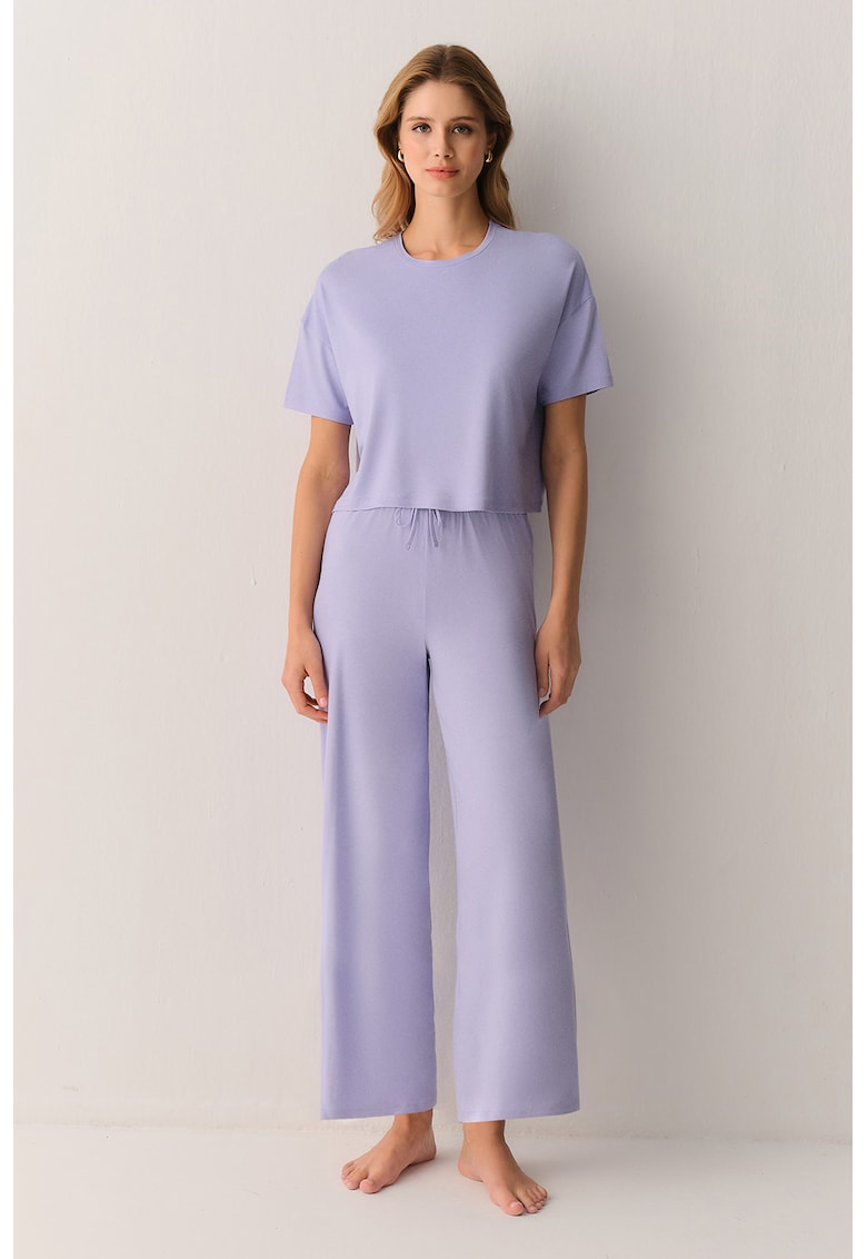 Tricou crop si pantaloni de pijama cu croiala evazata - Violet pastel