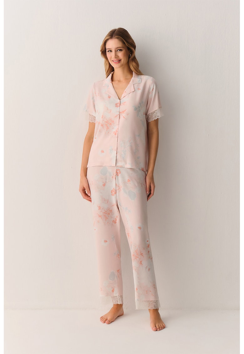 Pijama cu garnitura din dantela si model floral - Gri deschis/Roz