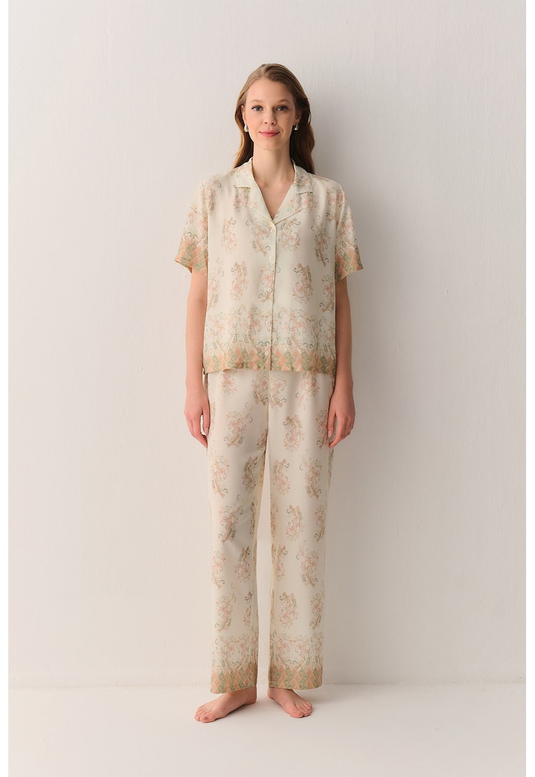 Pijama cu croiala lejera si model - Bej/Roz/Verde persan