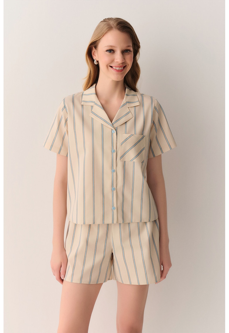 Pijama cu pantaloni scurti si dungi - Galben pal/Albastru