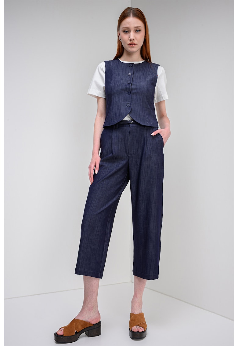 Pantaloni trei sferturi cu o curea - Bleumarin