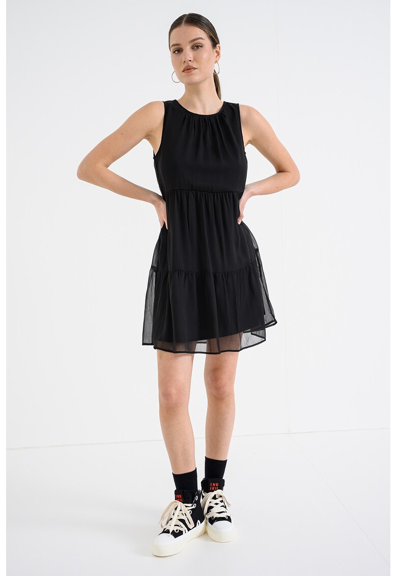 Rochie scurta cu strat exterior din plasa cu decupaj pe partea din spate - Negru