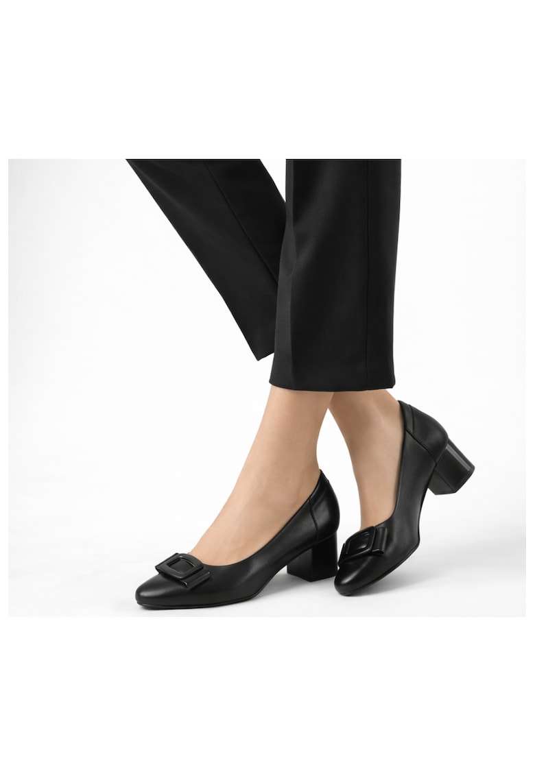 Pantofi din piele cu toc masiv - Negru - Negru