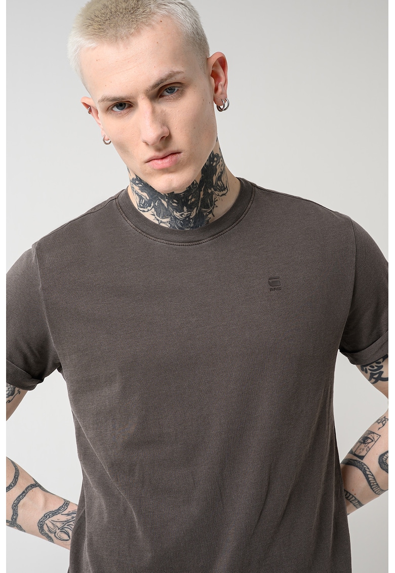 Tricou relaxed fit din bumbac organic cu terminatie rotunjita Lash - Maro