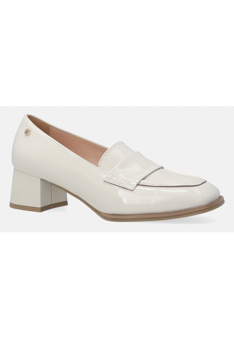 Pantofi loafers din piele lacuita uni