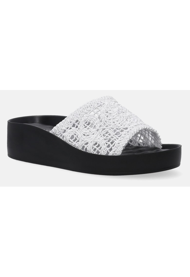 Papuci cu talpa wedge cu partea superioara impletita