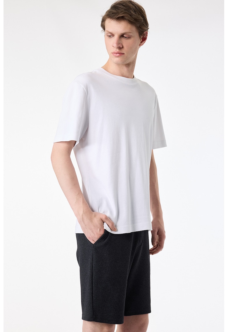 Pantaloni sucrti uni cu aspect texturat' - Gri inchis