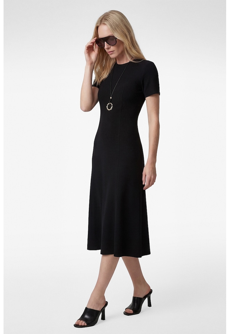 Rochie uni cu maneci scurte - Negru