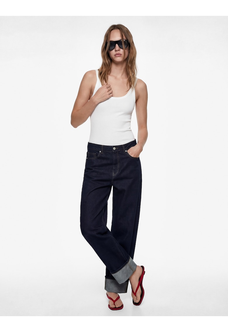 Body slim fit cu decolteu rotund - Alb optic
