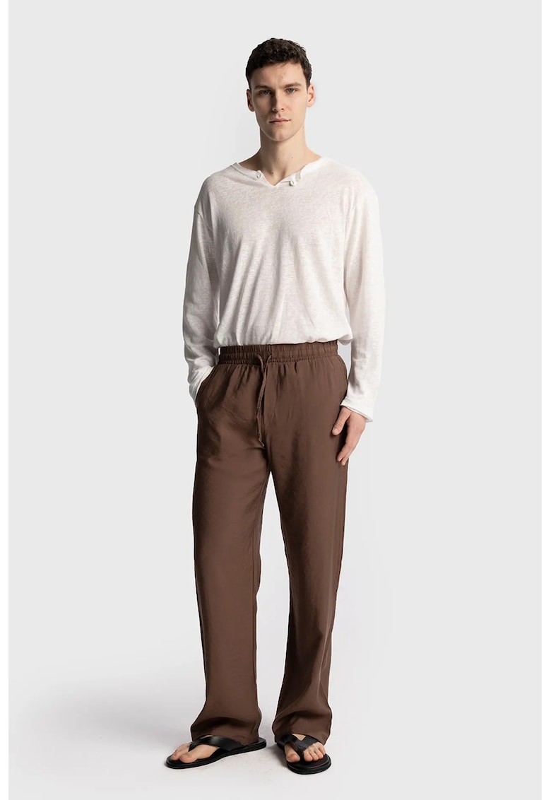Pantaloni barbati - Relaxed Fit - Maro