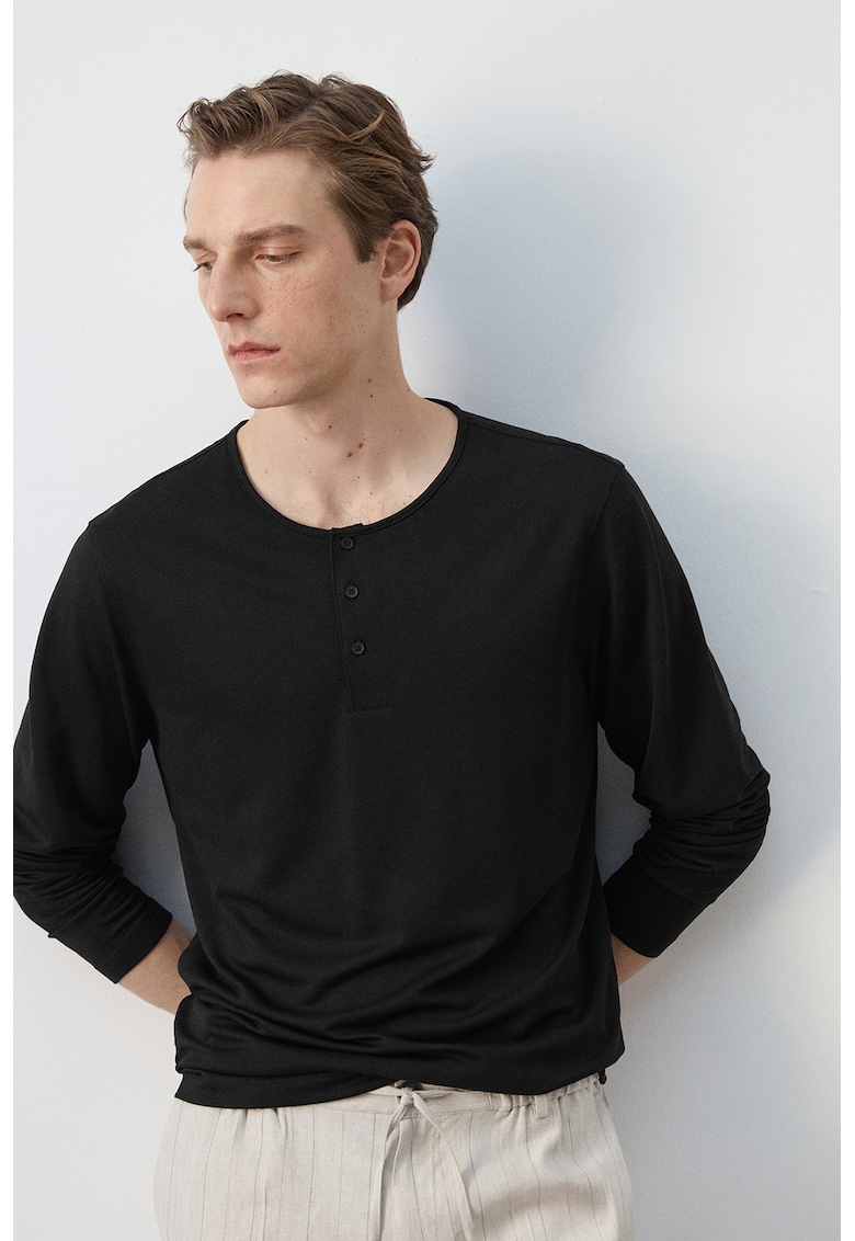 Bluza cu fenta cu nasturi - Negru