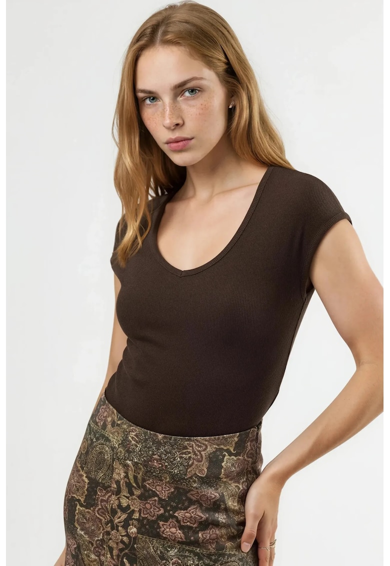 Tricou dama - Decolteu in V - Maro - Bumbac/Poliester