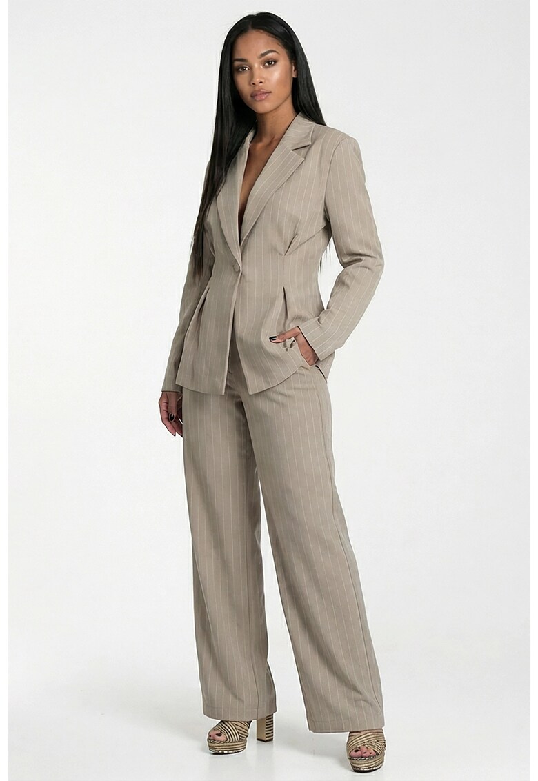 Costum elegant sacou cu decolteu in V - pantaloni cu croiala larga - bej - poliester/elastan