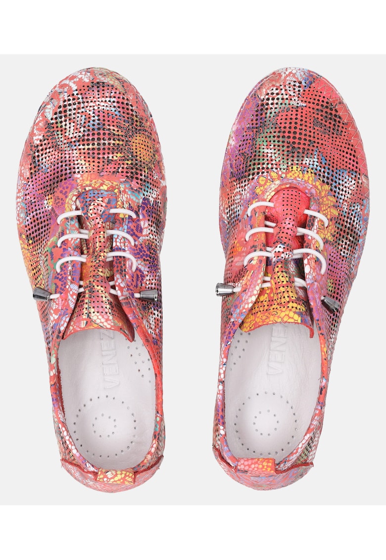Incaltaminte multicolora cu siret