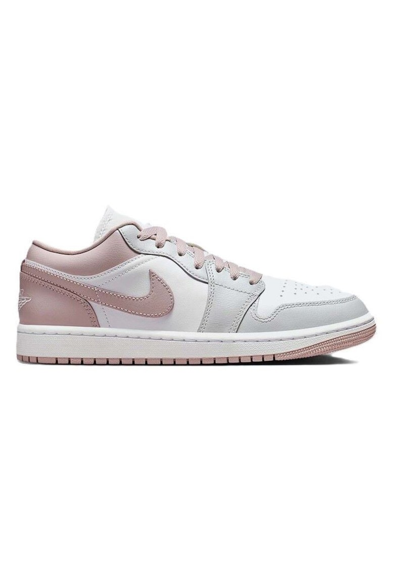 Дамски спортни обувки WMNS AIR JORDAN 1 LOW - Екологична кожа - Бял - Бял