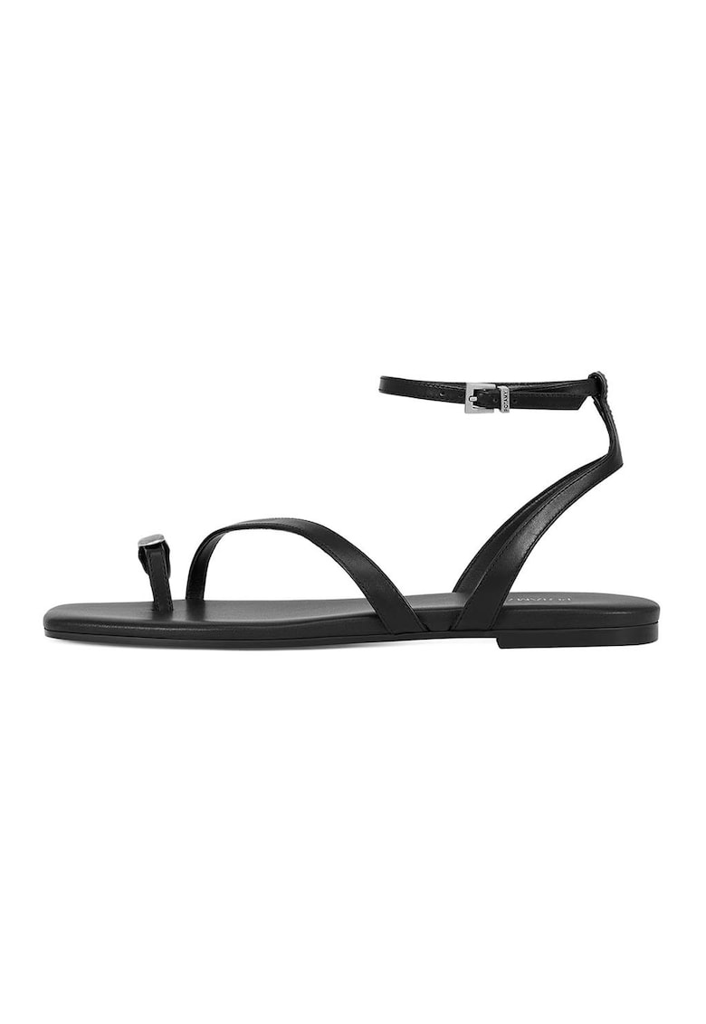 Sandale de piele cu inel pe deget - Negru