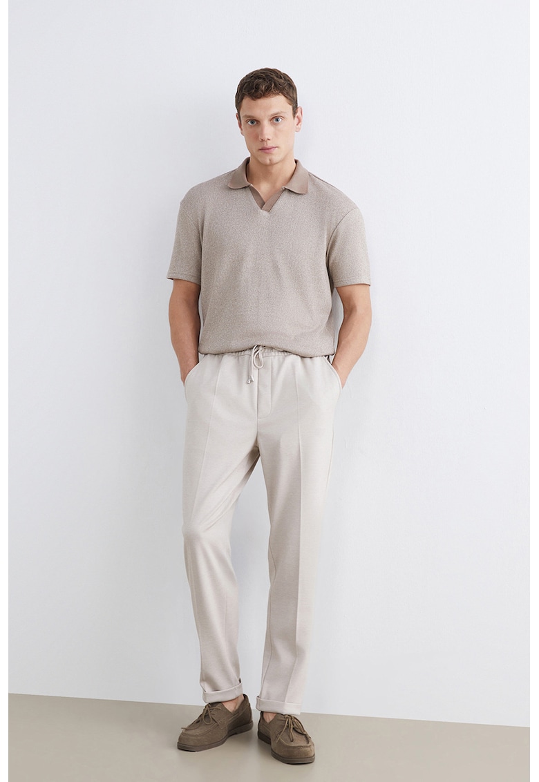 Pantaloni regular fit cu pensa - Maro taupe