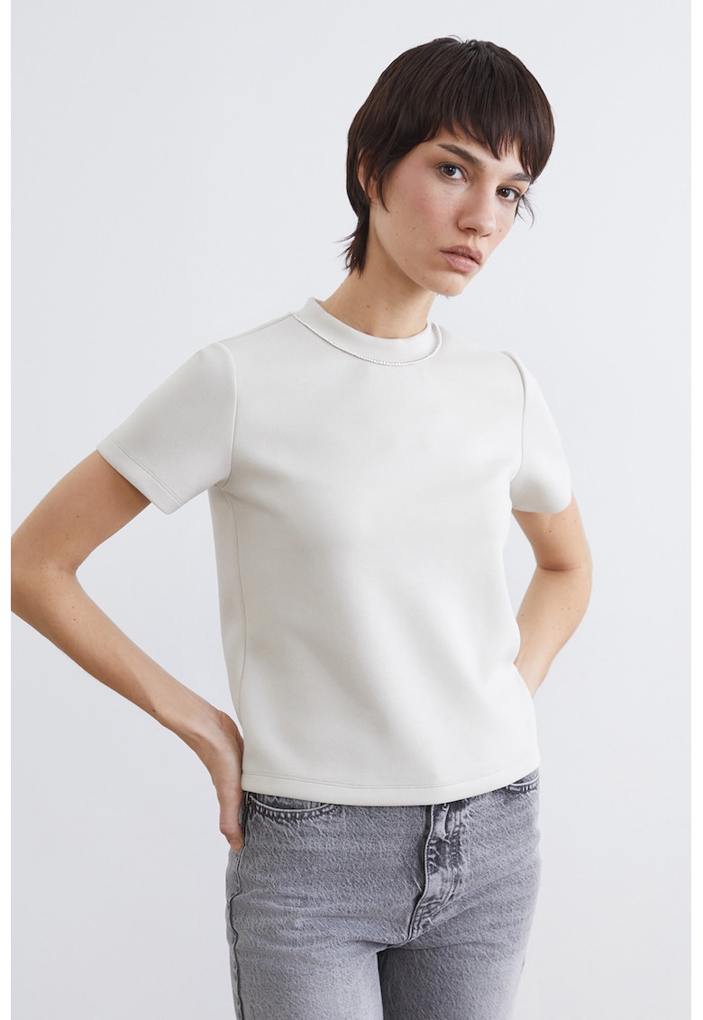 Tricou cu decolteu la baza gatului - Gri deschis