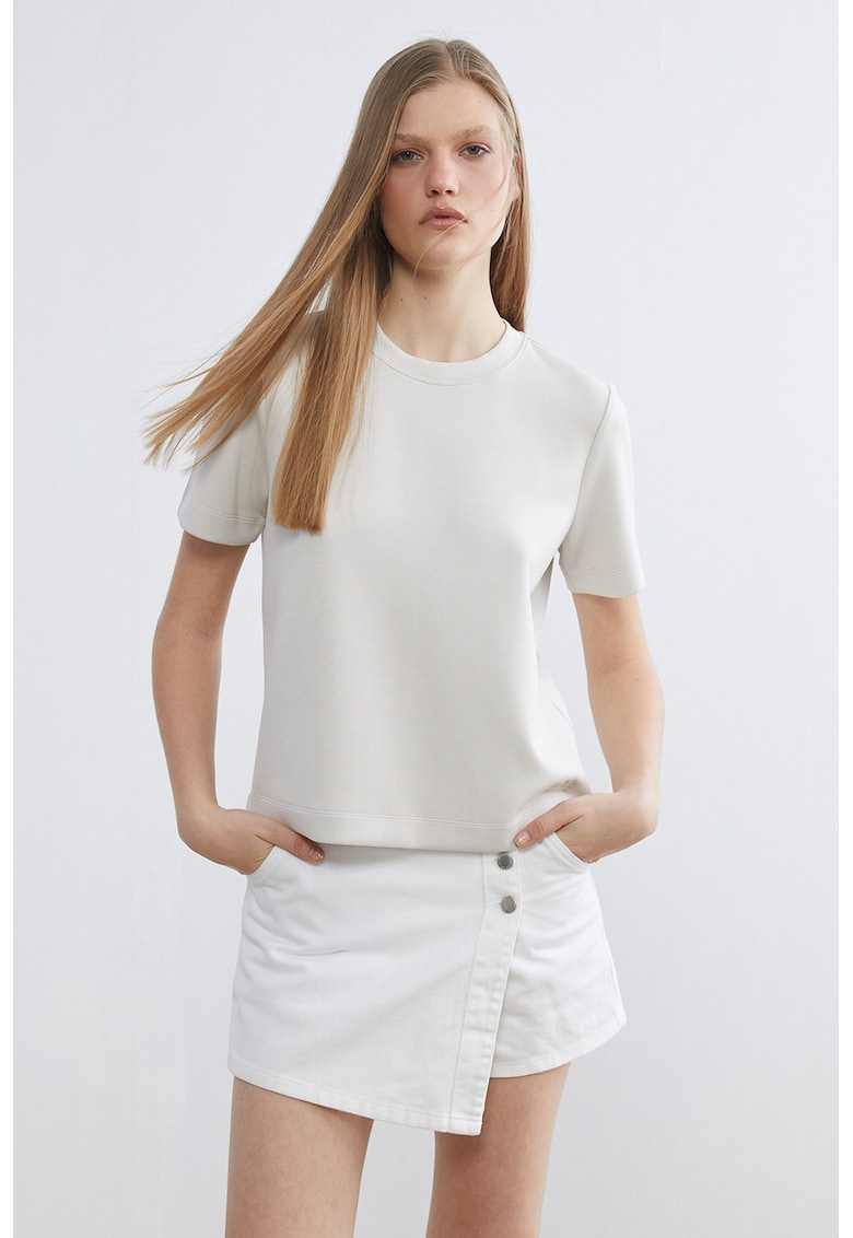 Tricou din amestec de modal cu broderie discreta - Gri deschis