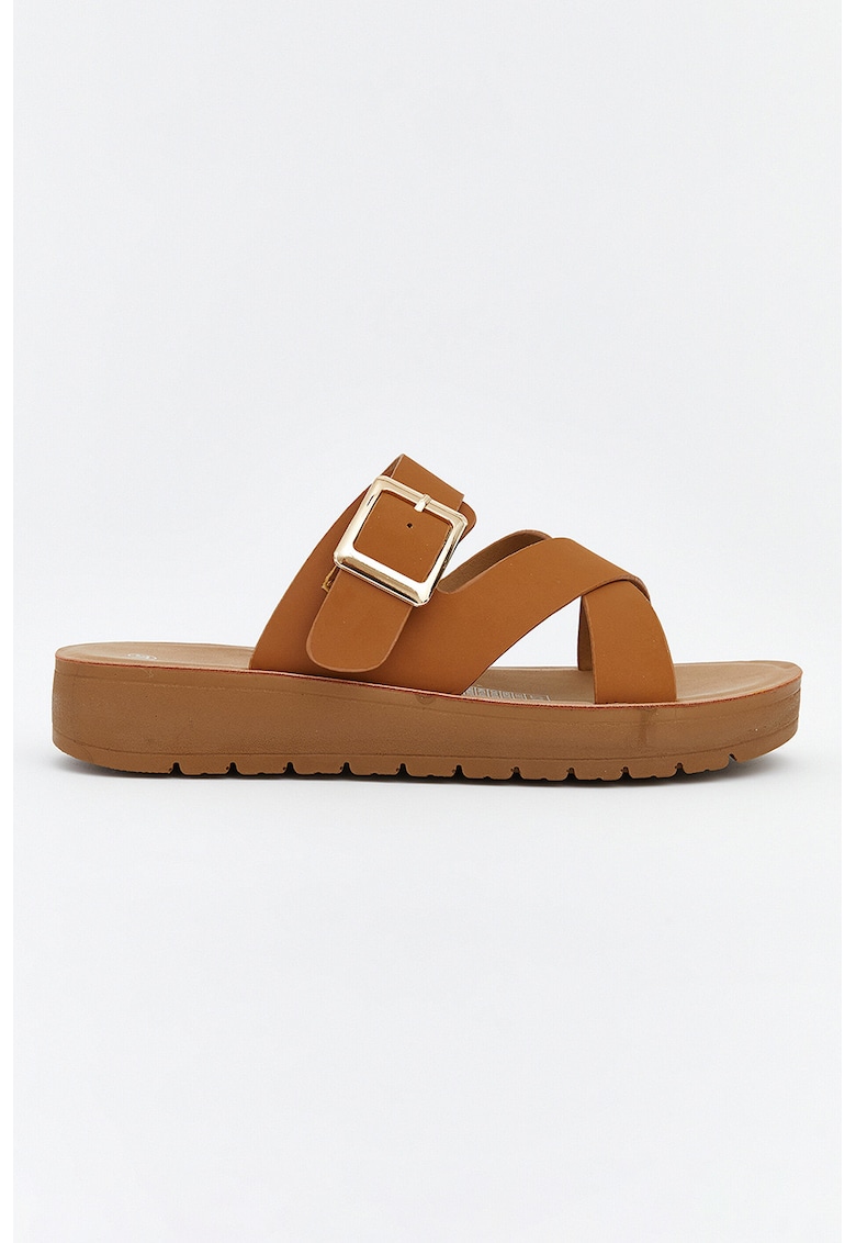 Papuci wedge cu barete incrucisate - Maro scortisoara