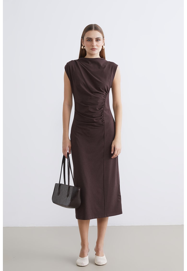 Rochie midi cambrata cu volane - Maro