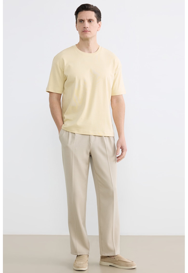 Tricou din bumbac cu decolteu la baza gatului - Galben pal