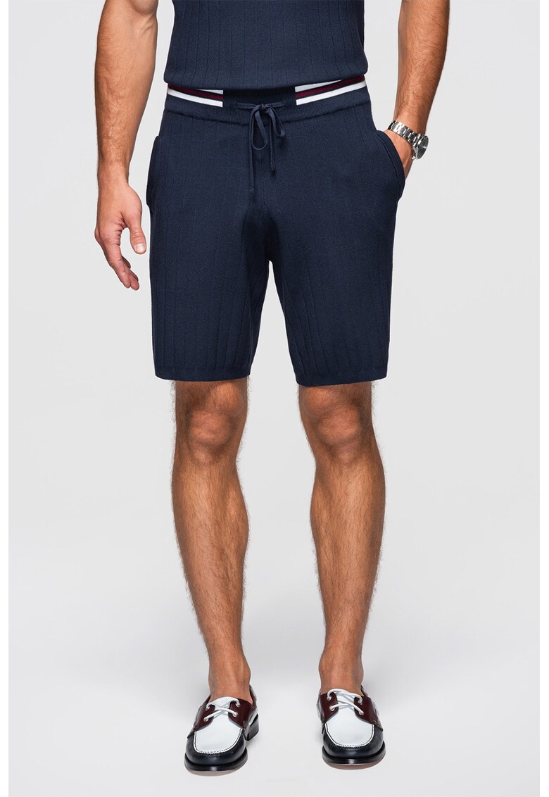 Pantaloni scurti cu buzunare laterale - Bleumarin