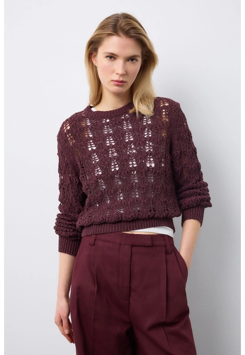 Pulover cu model cu perforatii - Visiniu