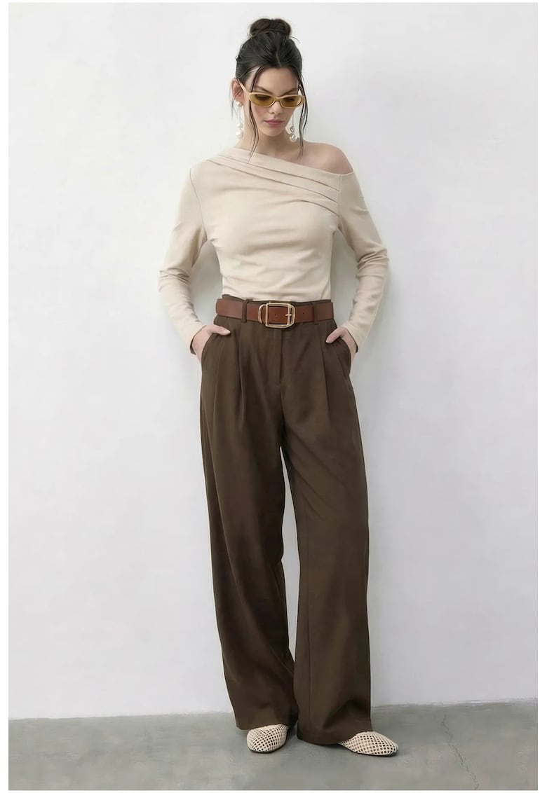 Pantaloni dama - talie inalta - culoare maro - poliester