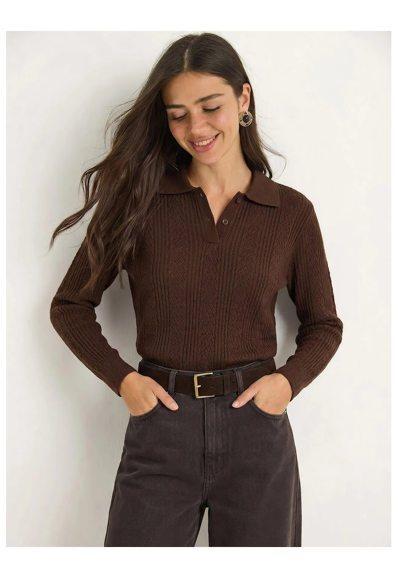 Pulovere - Femei - Pulover LUCCI texturat cu guler polo - Maro Mocha - UNI Standard