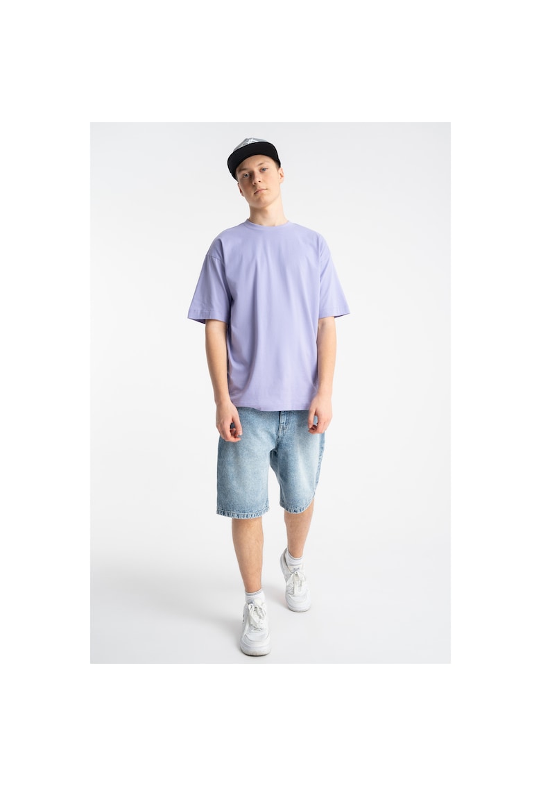 Tricou lejer cu maneci cazute si decolteu la baza gatului