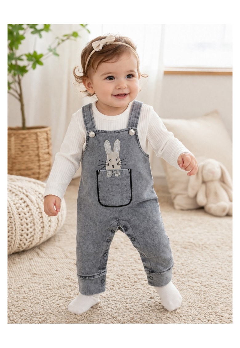 Costumas bebe 2 piese salopeta denim gri cu iepuras si bluza bumbac