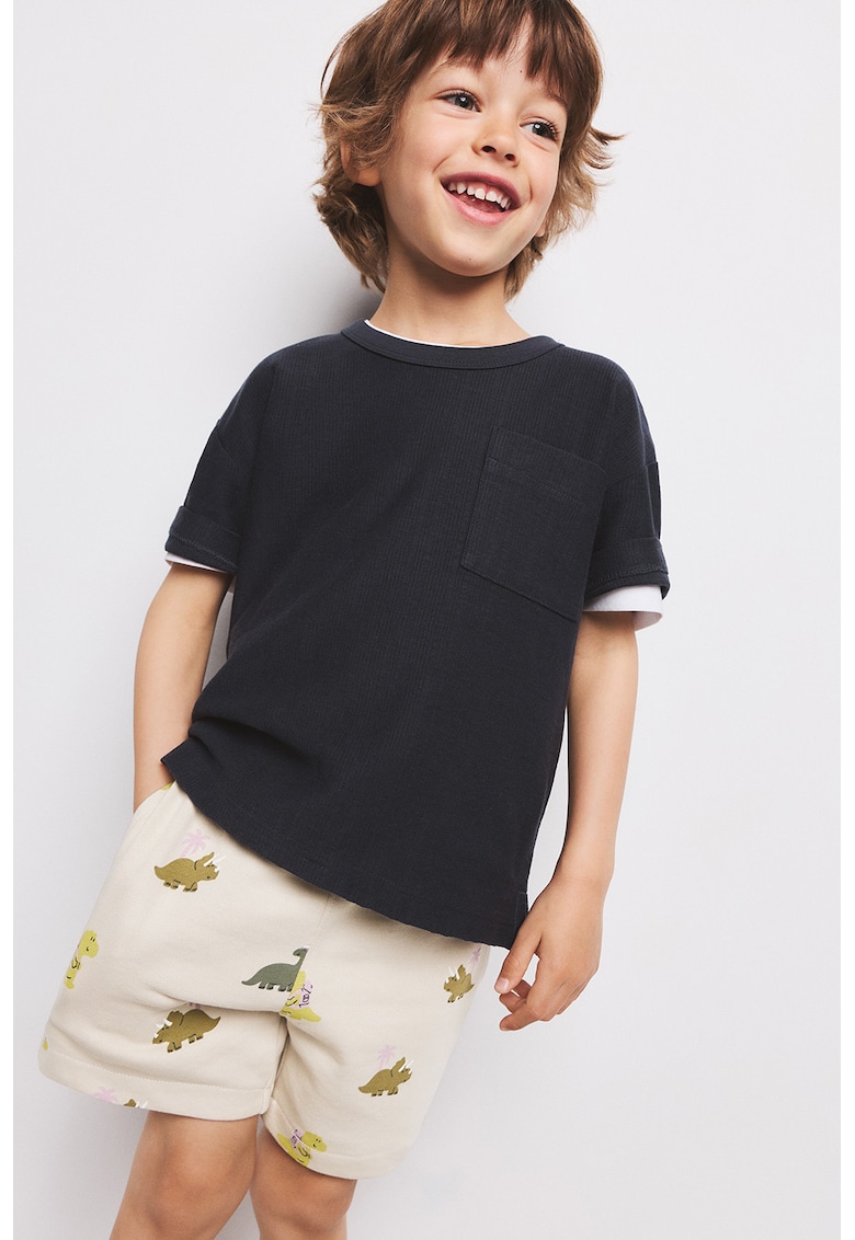 Pantaloni scurti de bumbac cu impriemu cu dinozauri - Maro camel/Kaki inchis