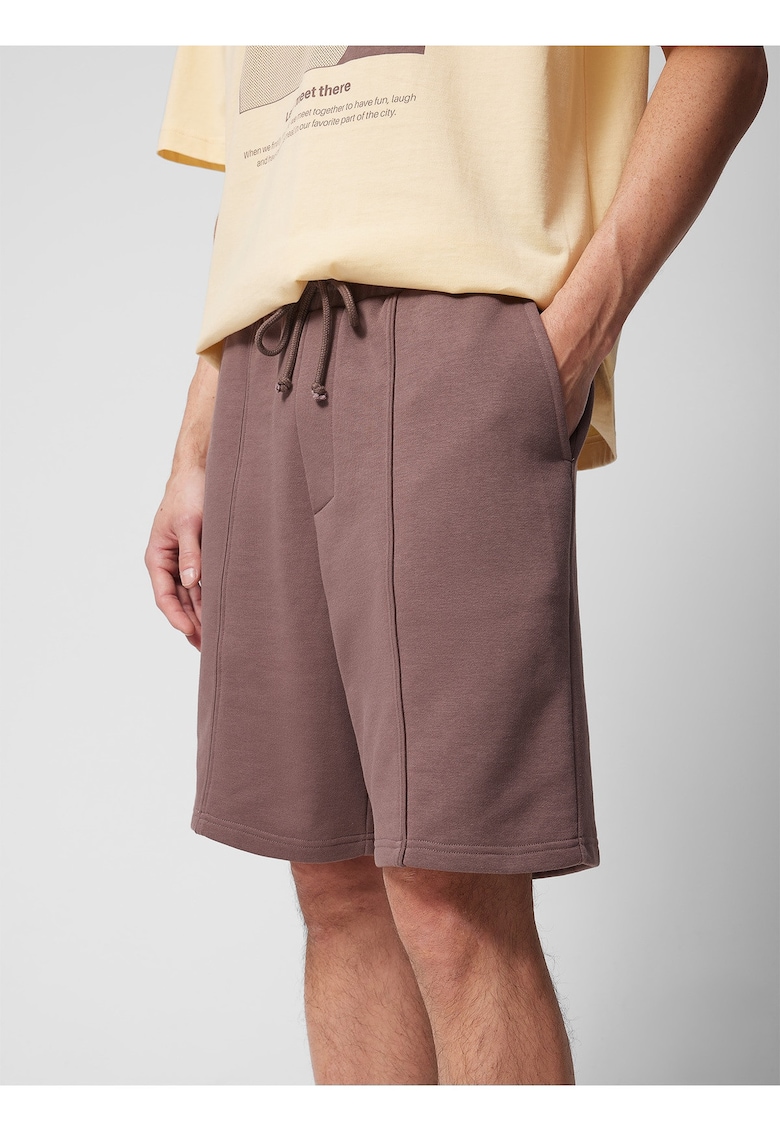 Pantaloni scurti barbati maro - material respirabil - talie elastica